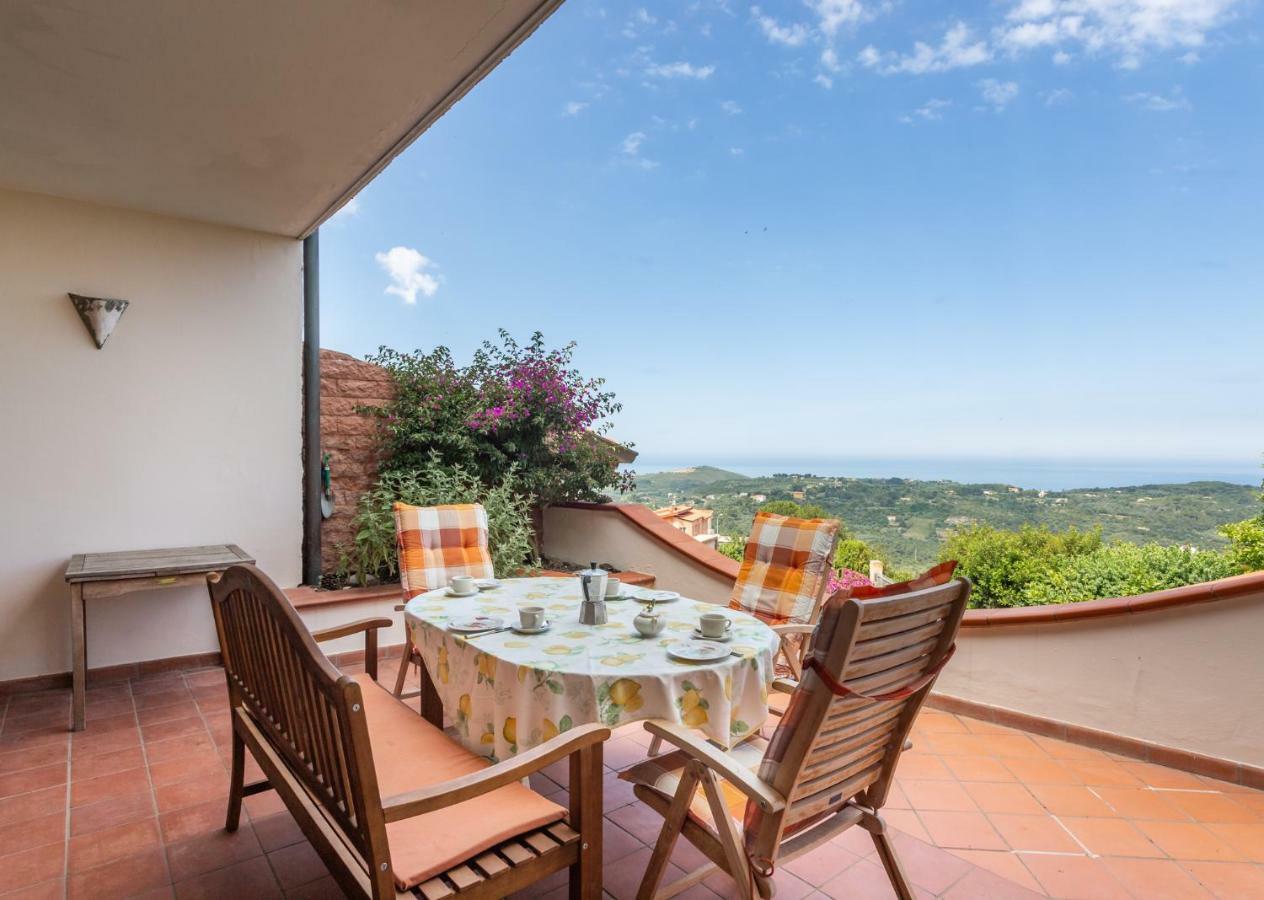 Casa Vista Mare Bosa/Magomadas Exterior photo
